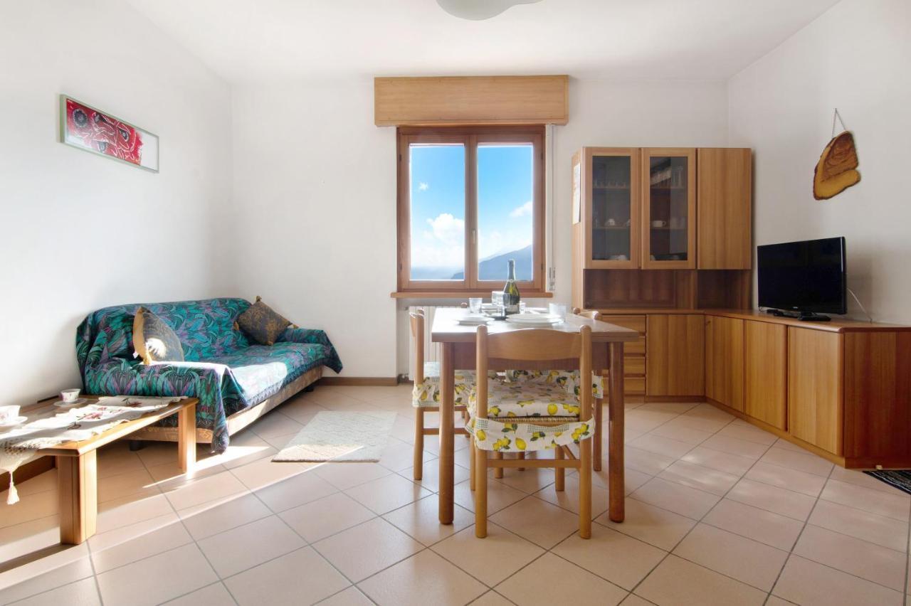 Casa Suono Del Sole Apartment Consiglio di Rumo Exterior photo